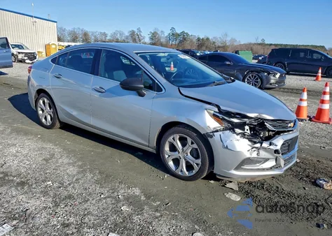 2017 Chevrolet Cruze Premier z USA, uszkodzony, nr VIN 1G1BF5SM6H7105254
